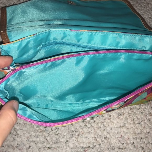 Lilly Bloom Crossbody bag - Picture 4 of 5